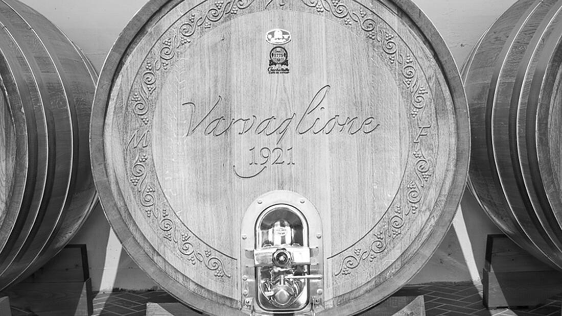 Image picture with wine barrel from Varvaglione